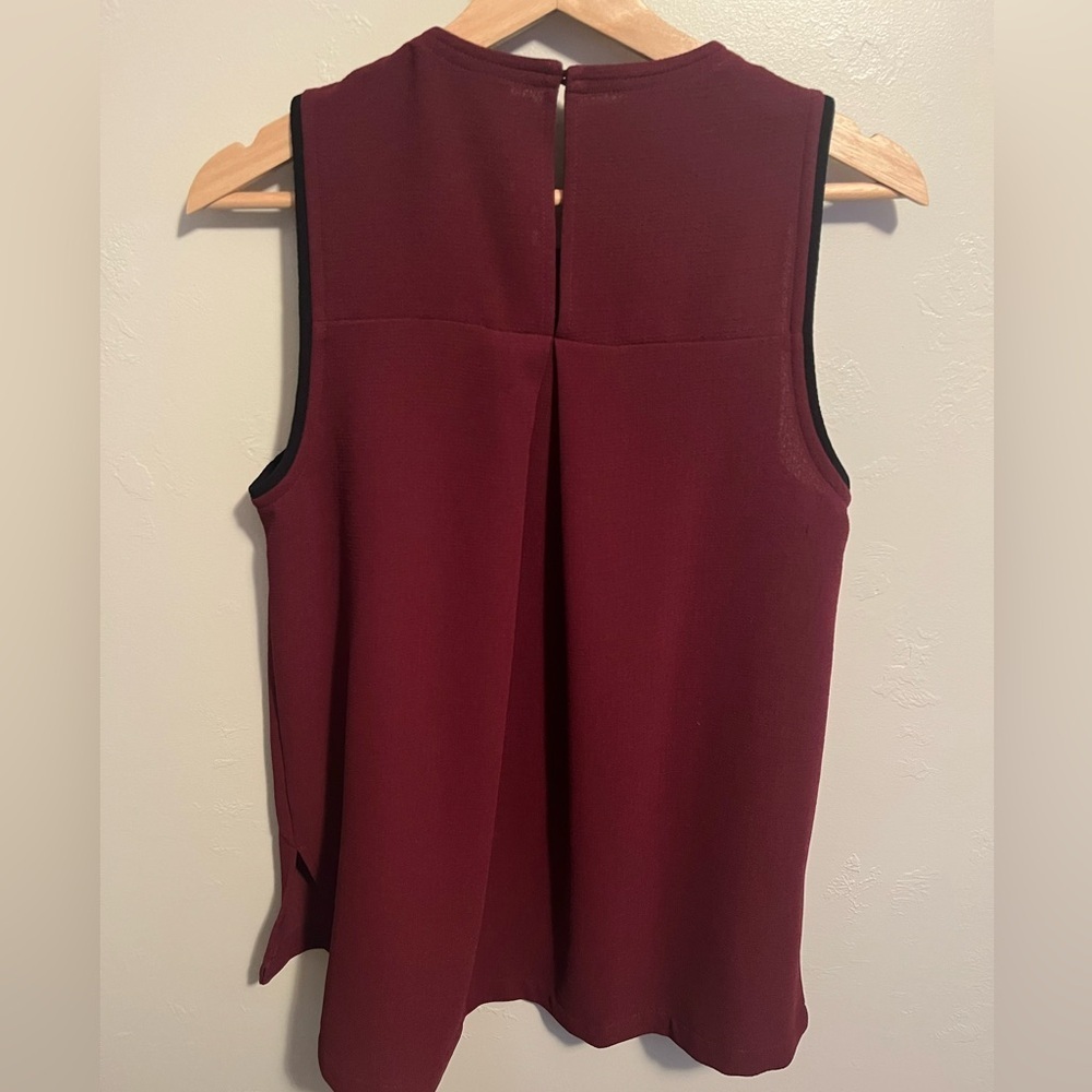Madewell Crepe Canal Sleeveless Blouse - Picture 9 of 10